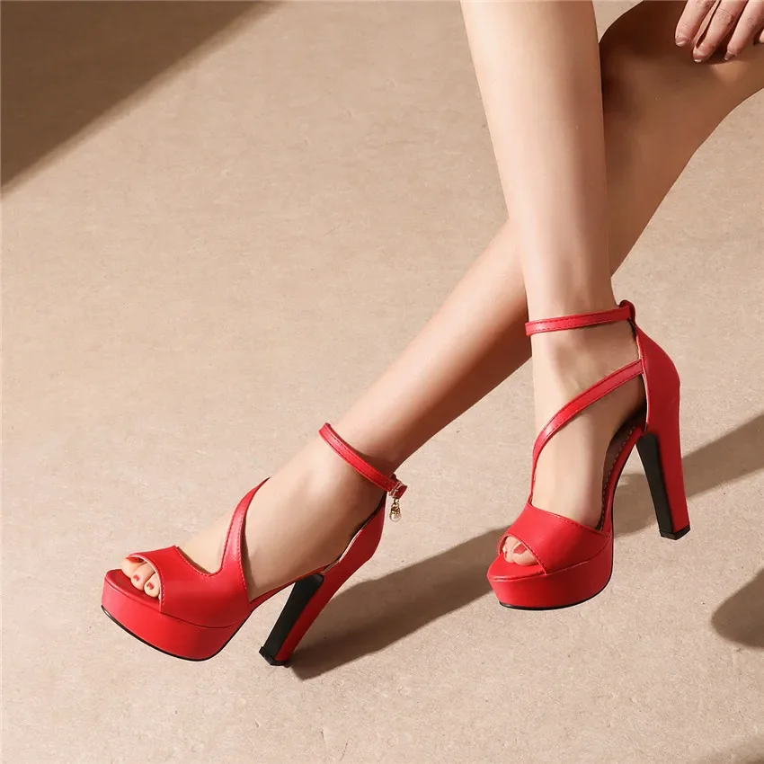 Plus Size Women Platform Sanda – Crossfit Lady recenzja i cena